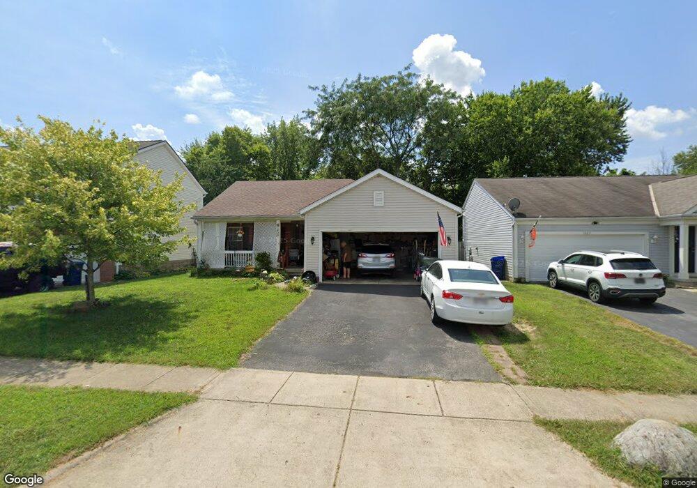 1829 Aggie Ct, Columbus, OH 43223 - photo 1