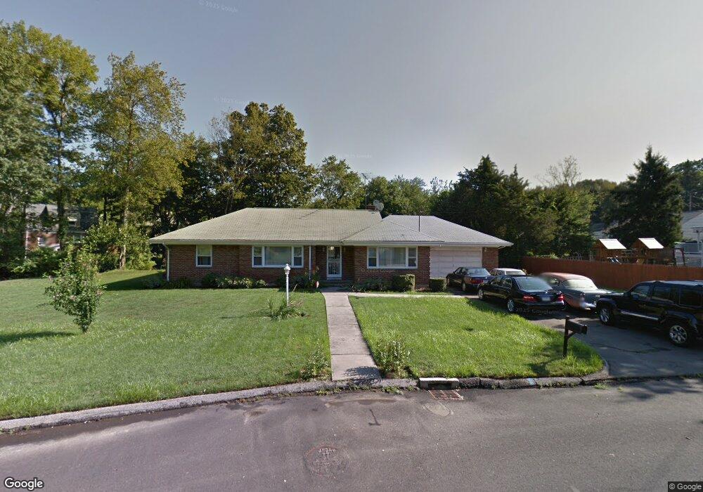 40 Trelane Dr, Bridgeport, CT 06606 - photo 1