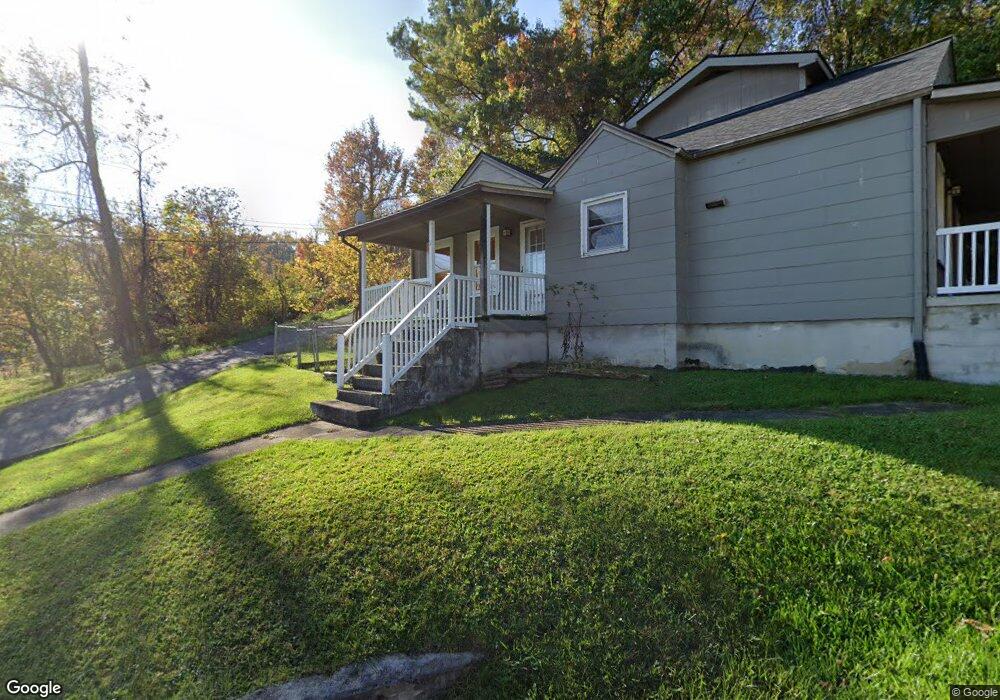 13 Upland Dr, Pulaski, VA 24301 - photo 1