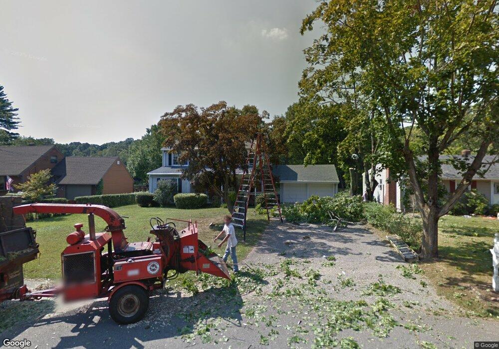 135 Sasapequan Rd, Fairfield, CT 06824 - photo 1