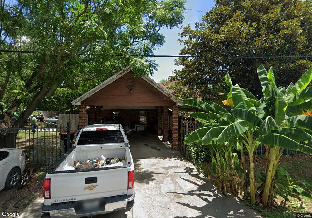 945 Frankie St, Houston, TX 77015 - photo 1