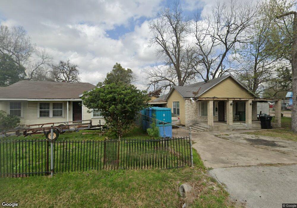 93 De Boll St, Houston, TX 77022 - photo 1