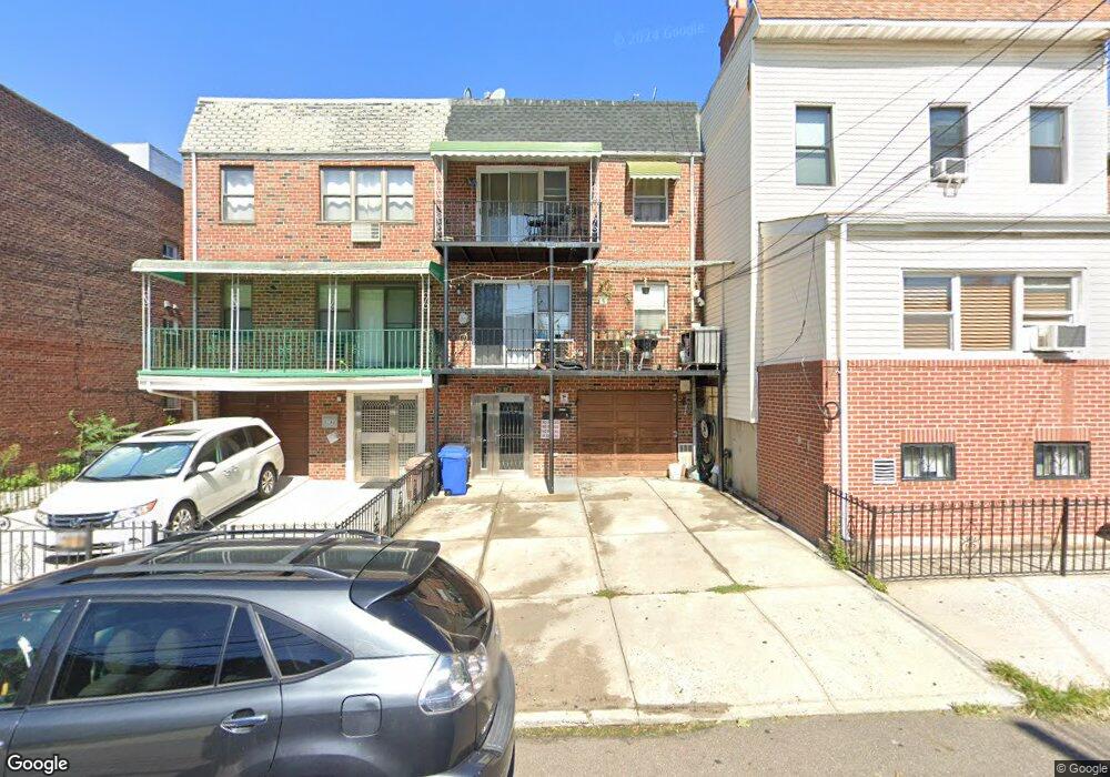 3160 46th St, Astoria, NY 11103 - photo 1