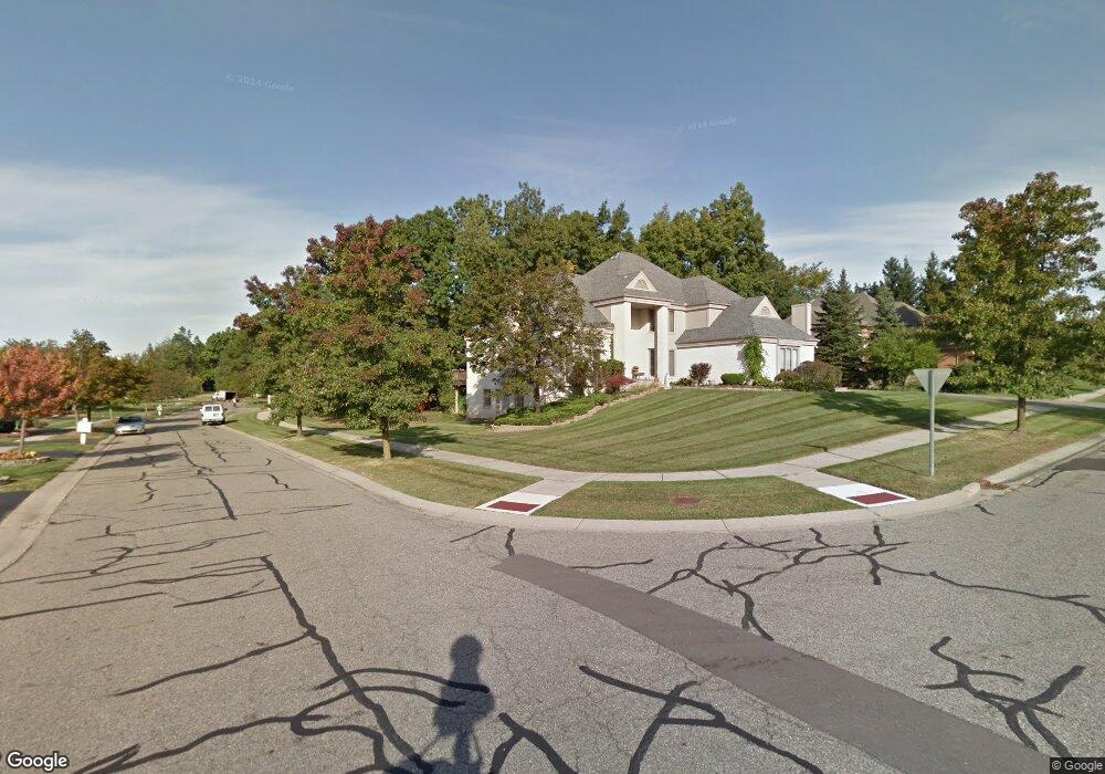 6910 Torybrooke Cir, West Bloomfield, MI 48323 - photo 1