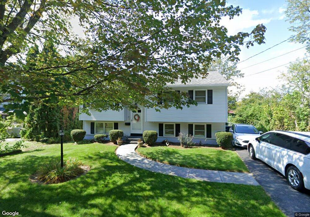 15 Birchwood Ct, South Burlington, VT 05403 - photo 1