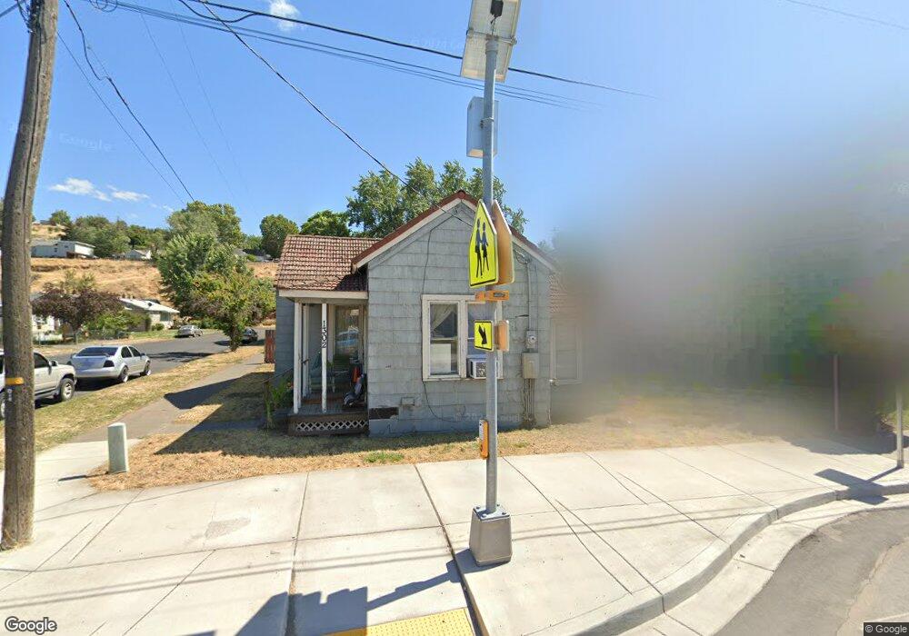 1302 SW Frazer Ave, Pendleton, OR 97801 - photo 1