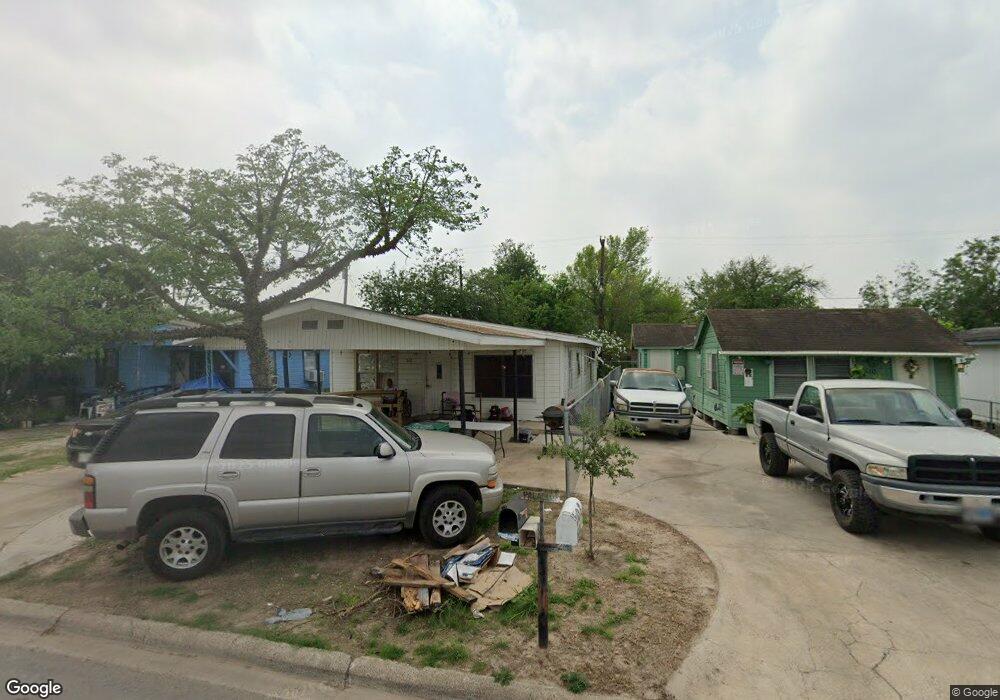 512 E Bell Ave, Pharr, TX 78577 - photo 1