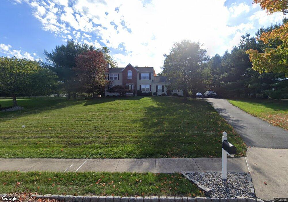 4 Atkinson Ct, Flemington, NJ 08822 - photo 1