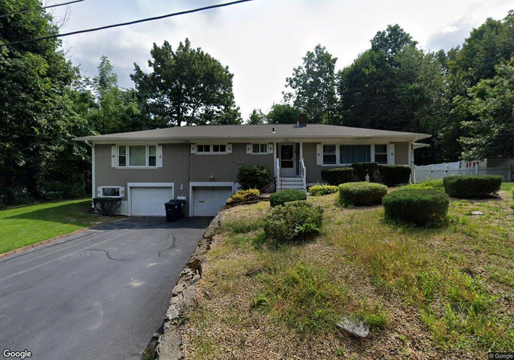235 Parker Ave, Holden, MA 01520 - photo 1