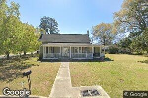 108 E 3rd St, Princeton, NC 27569