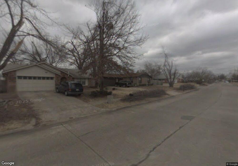 1105 S Lions Ave, Broken Arrow, OK 74012 - photo 1