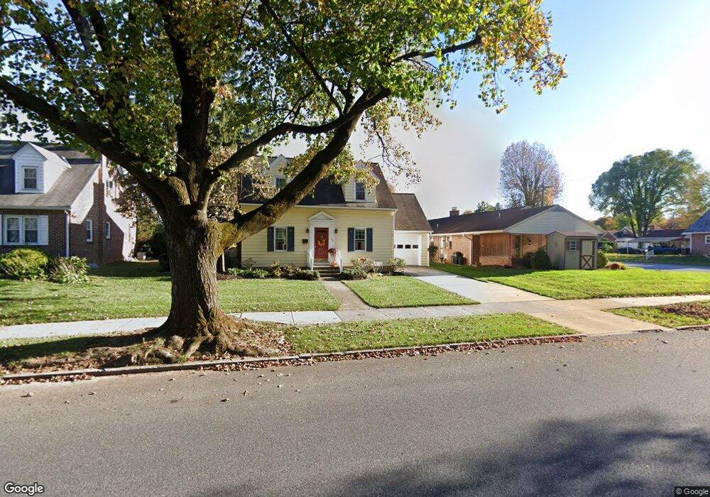 604 E Maple St, Palmyra, PA 17078 - photo 1