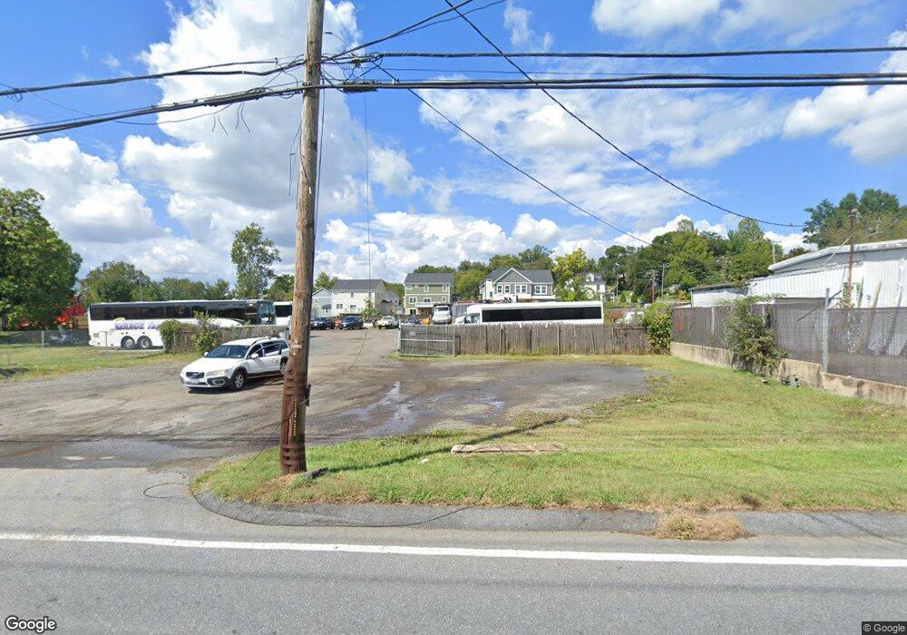 5810 Arbor St, Hyattsville, MD 20781 - photo 1