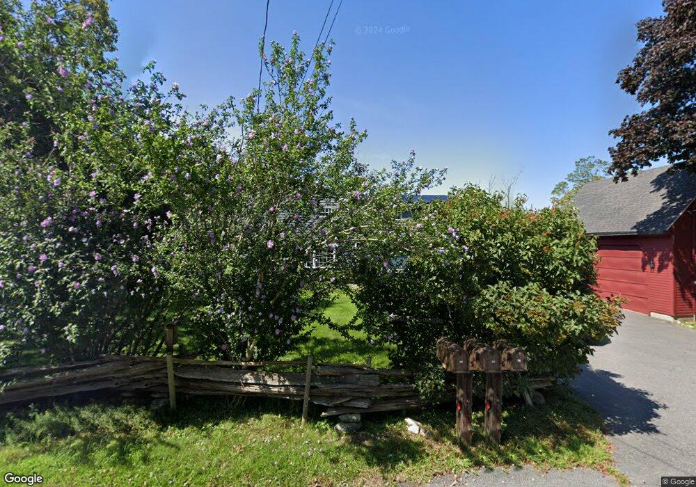 166 Eight Lots Rd, Sutton, MA 01590 - photo 1