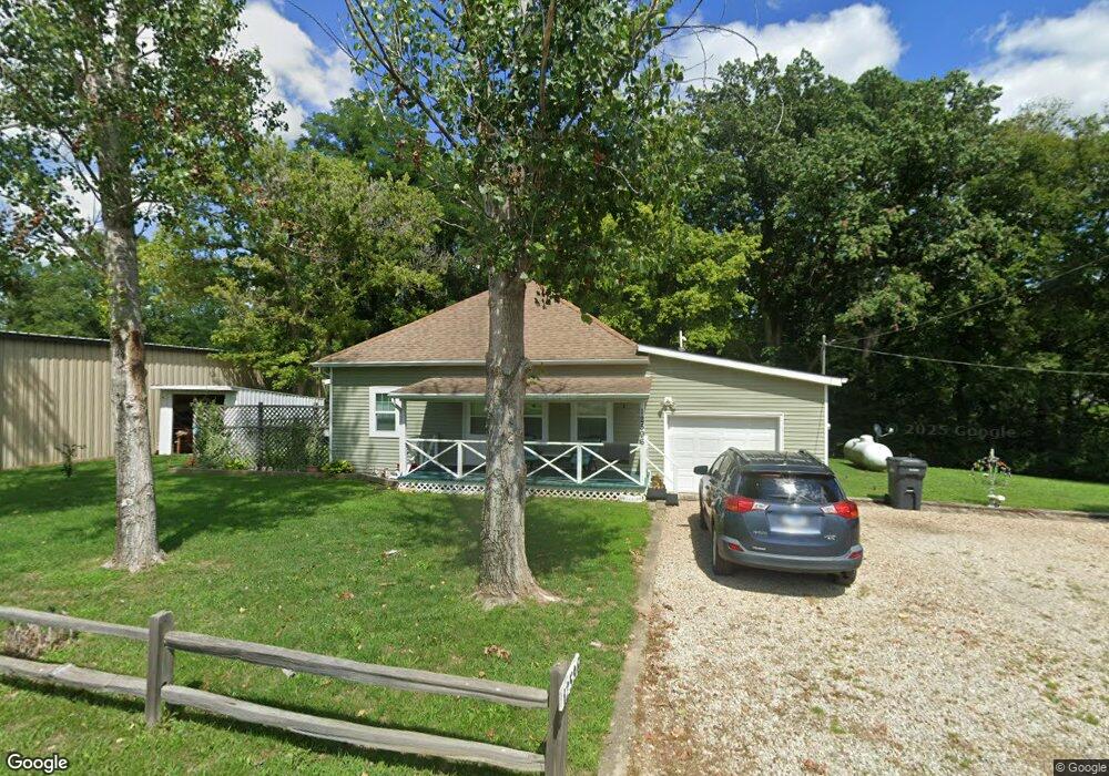 12596 N 1075th St, Effingham, IL 62401 - photo 1