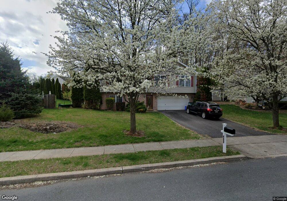 4350 Hillside Rd, Reading, PA 19606 - photo 1