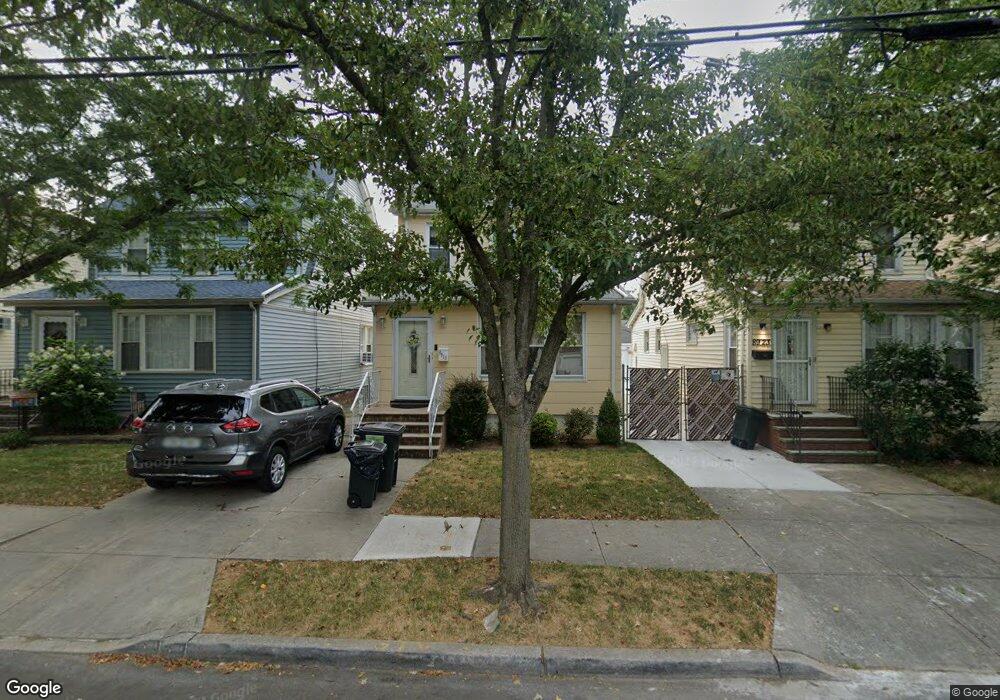 8919 Lyman St, Queens Village, NY 11428 - photo 1