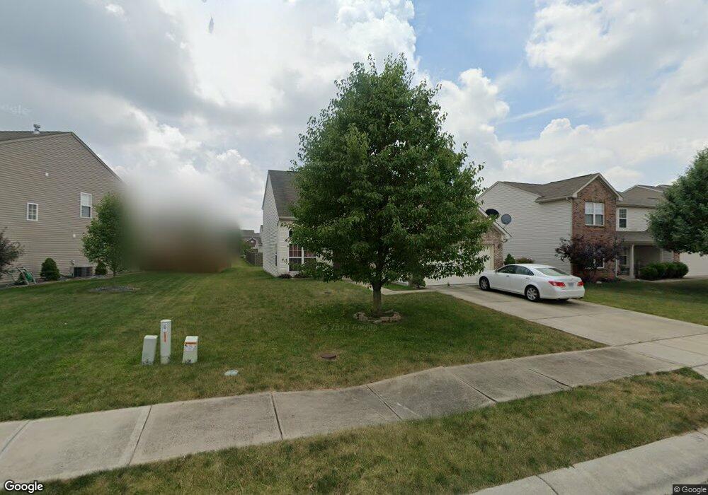 12417 Quarterback Ln, Fishers, IN 46037 - photo 1