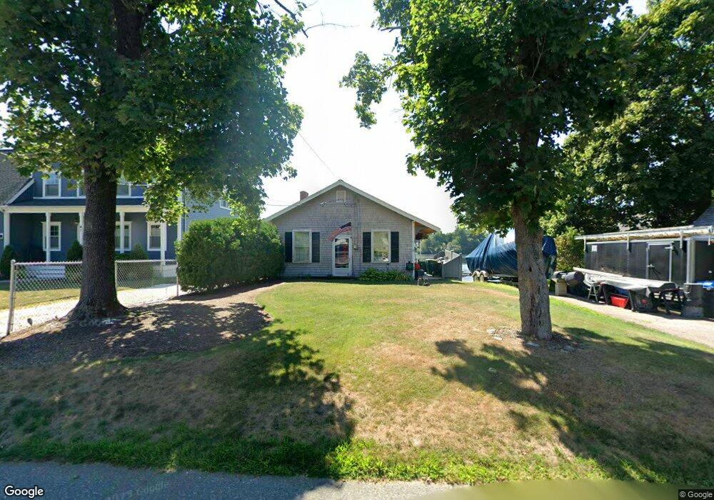 37 Lakeview Ave, Mansfield, MA 02048 - photo 1