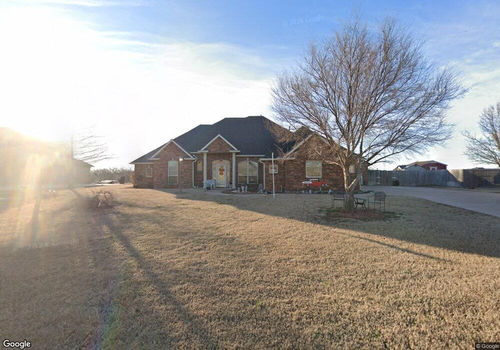 822 Hummingbird Dr, Cache, OK 73527 - photo 1