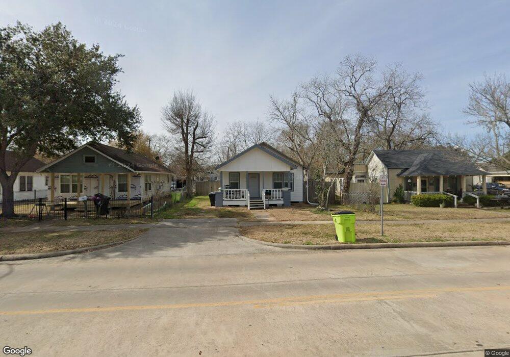 1310 4th St, Rosenberg, TX 77471 - photo 1