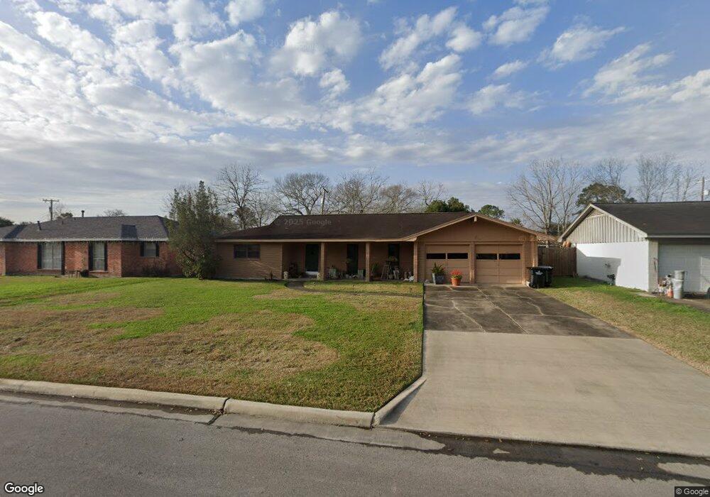 323 Hurstgreen Ln, Alvin, TX 77511 - photo 1