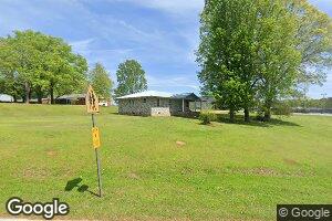 910 4th St SE, Red Bay, AL 35582