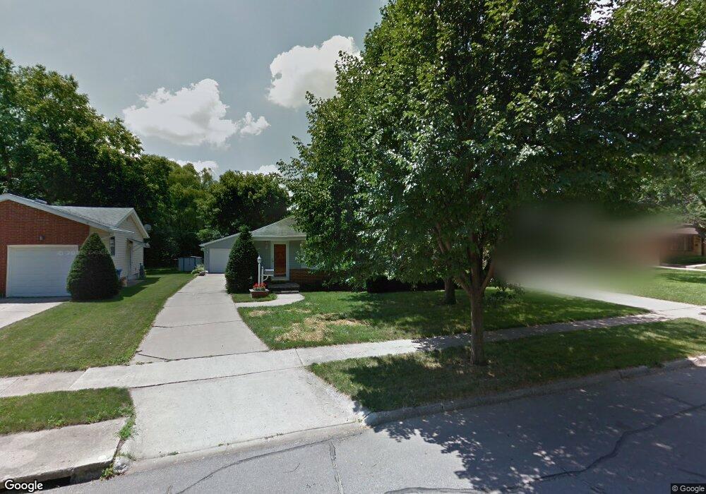 3016 Twana Dr, Des Moines, IA 50310 - photo 1