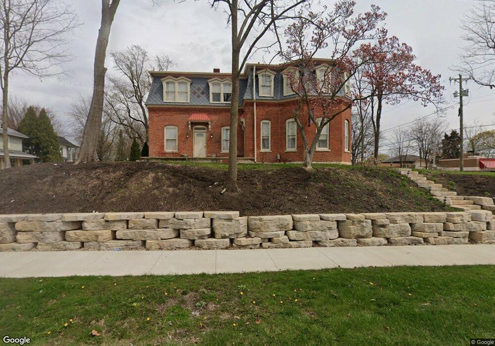 189 N Wabash St, Wabash, IN 46992 - photo 1