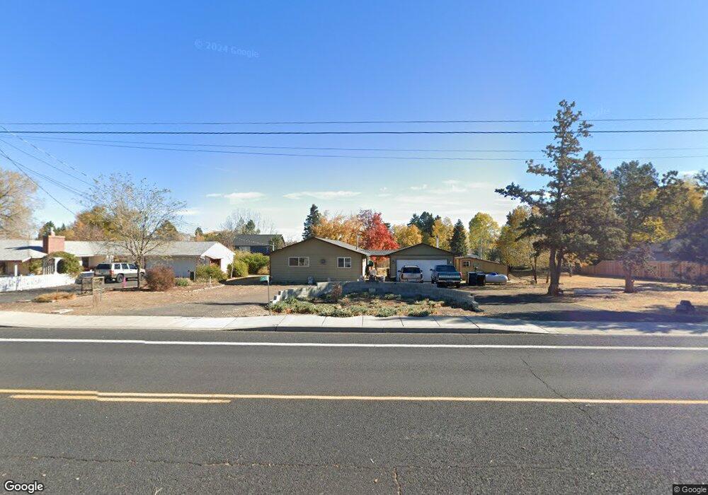 2618 SW 27th St, Redmond, OR 97756 - photo 1