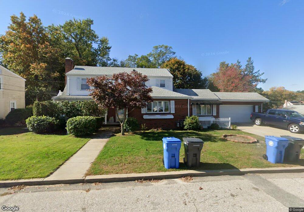 15 Hemlock Ave, Cranston, RI 02910 - photo 1