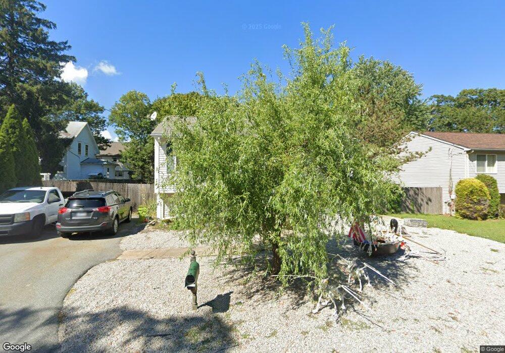 143 5th Ave, Warwick, RI 02888 - photo 1