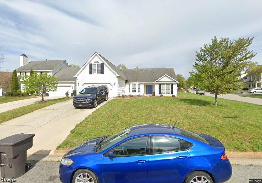 4300 Shade Tree Ct, High Point, NC 27265 - photo 1