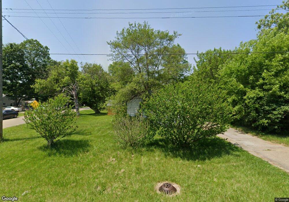 1397 Mitson Blvd, Flint, MI 48504 - photo 1