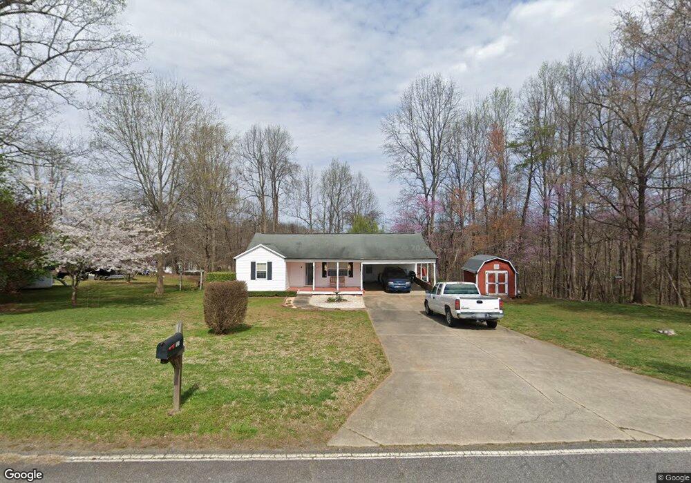 231 Reeves Rd, Statesville, NC 28625 - photo 1