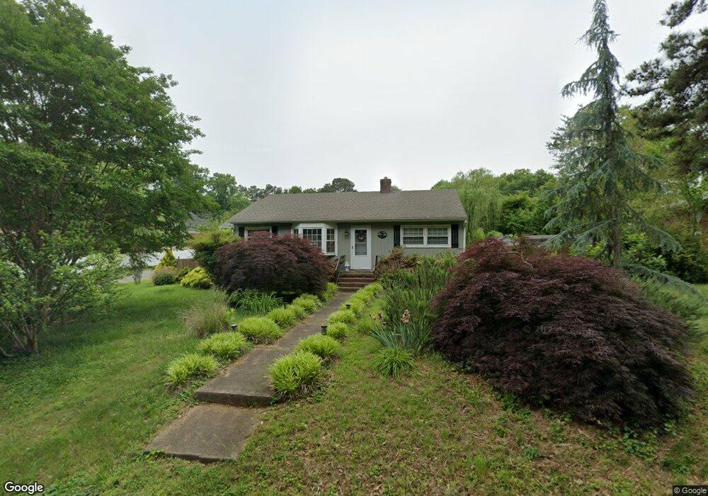 5607 Woodburn Rd, Richmond, VA 23225 - photo 1