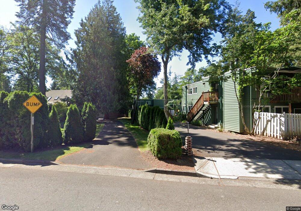 3930 Lake Grove Ave unit 1-C, Lake Oswego, OR 97035 - photo 1