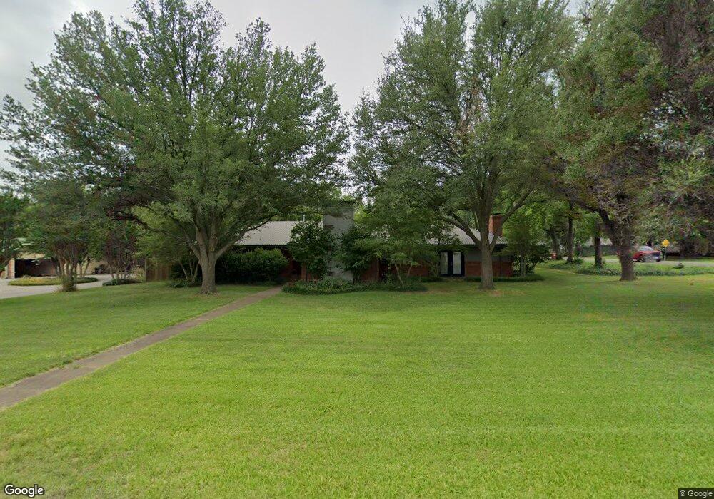 300 Meadow Ln, Bonham, TX 75418 - photo 1