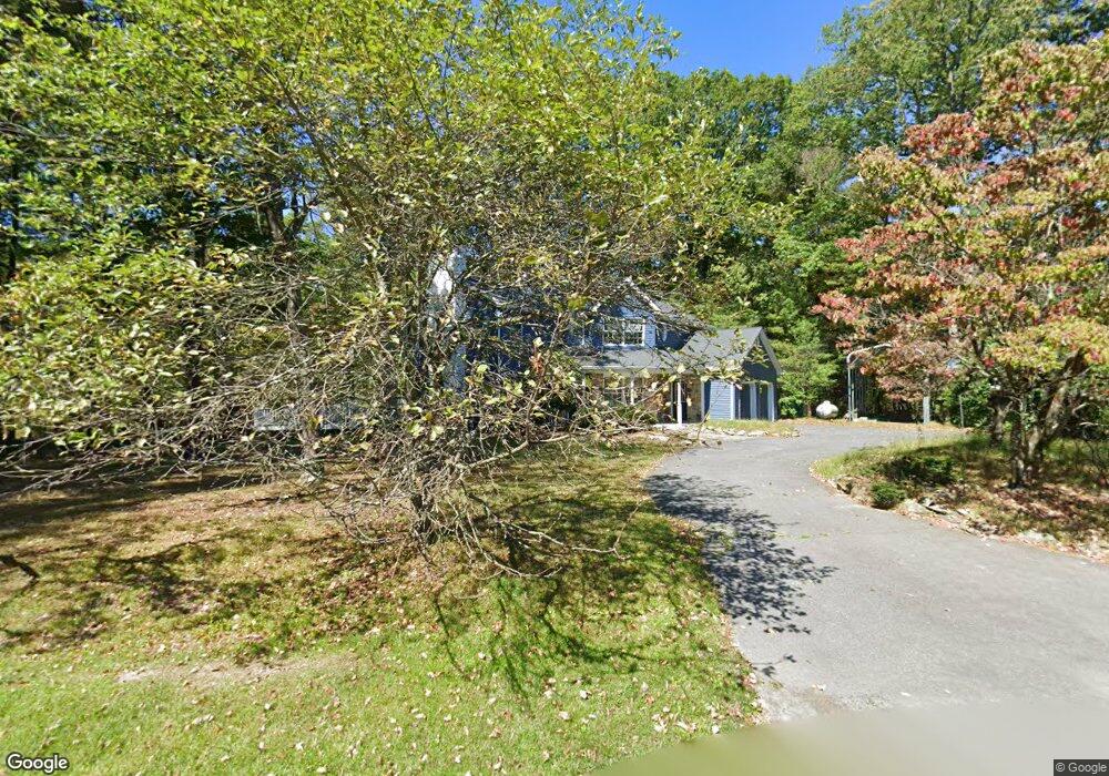 501 Cromwell Rd, Stroudsburg, PA 18360 - photo 1