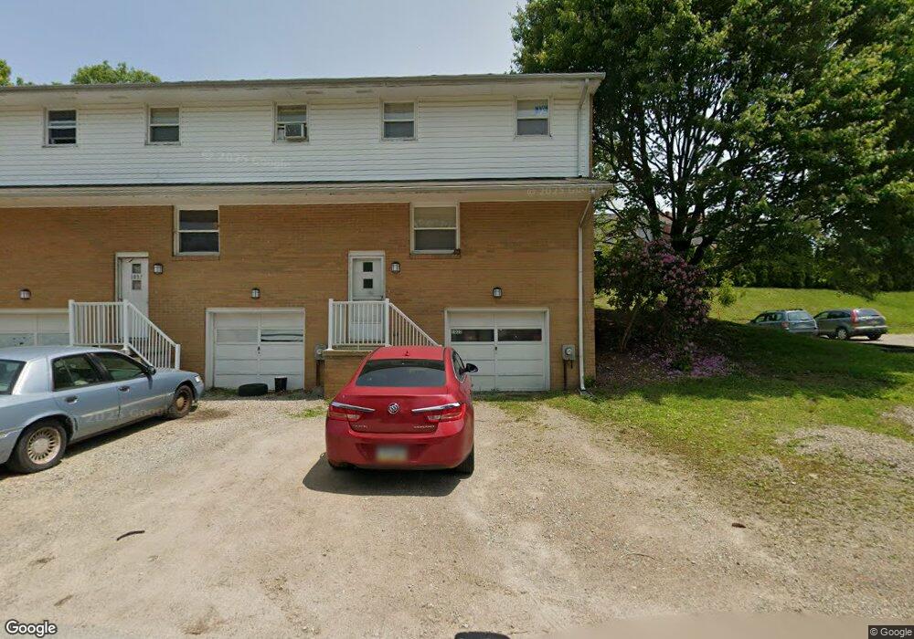 663 Georgetowne Village, Indiana, PA 15701 - photo 1