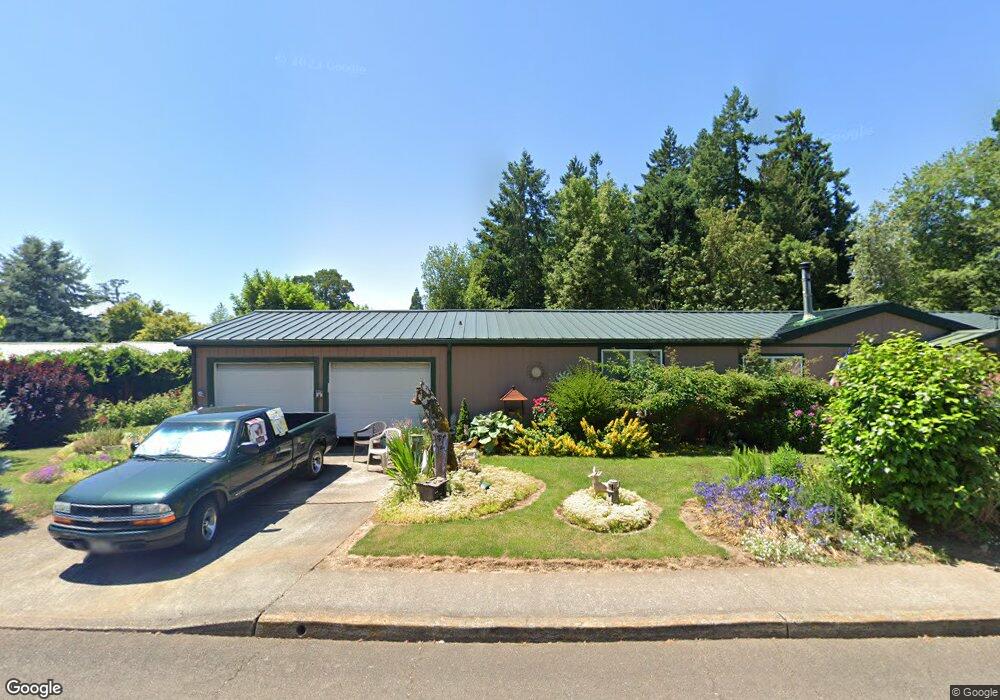 11709 Warbler Ln NE, Aurora, OR 97002 - photo 1