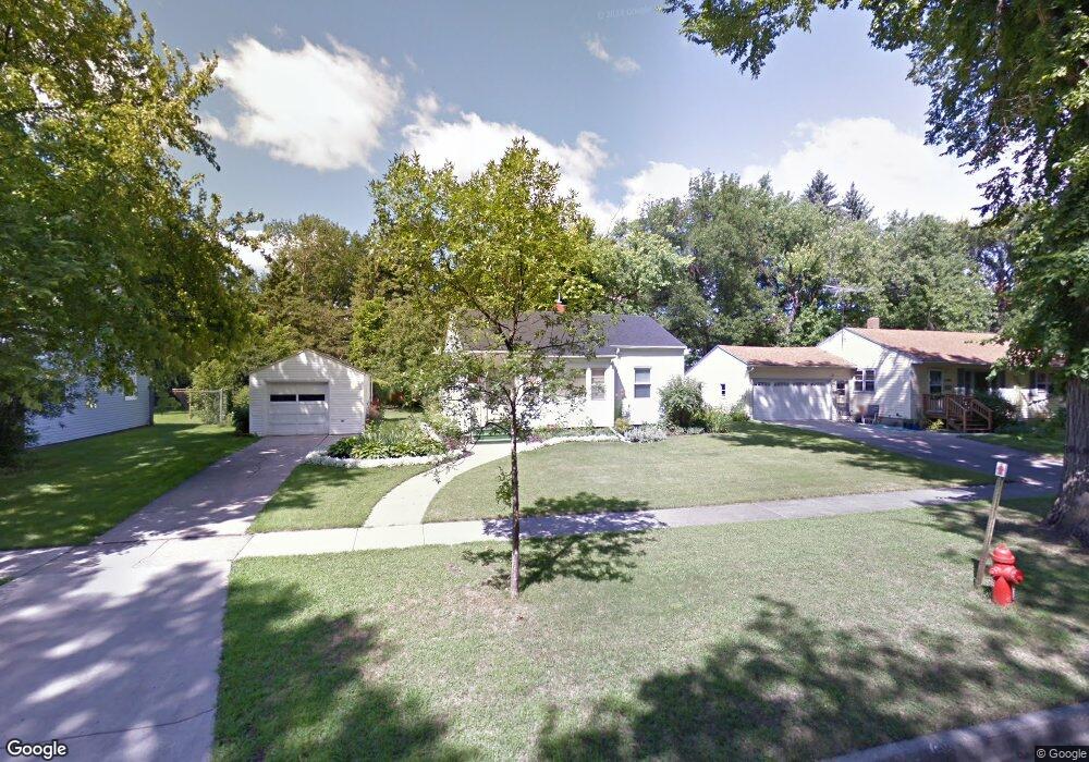 1338 9th St N, Fargo, ND 58102 - photo 1