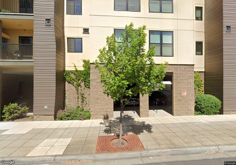 0 Redi-Curb unit 18637656, Central Point, OR 97502 - photo 1