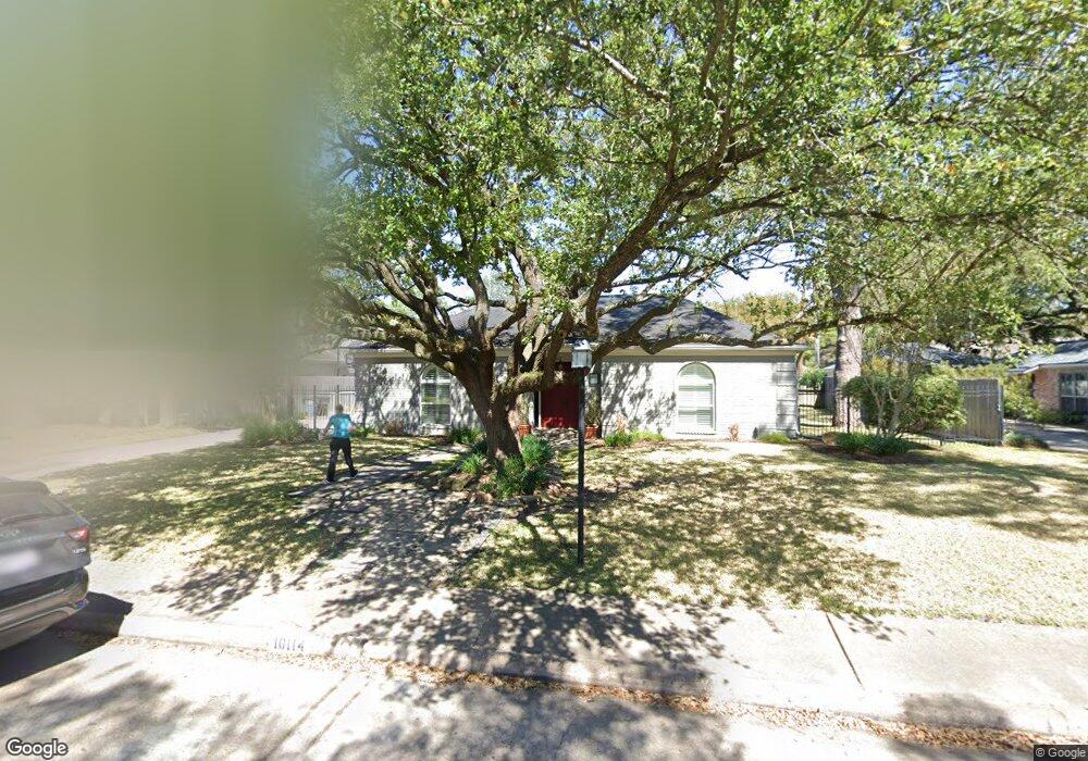 10114 Briar Rose Dr, Houston, TX 77042 - photo 1