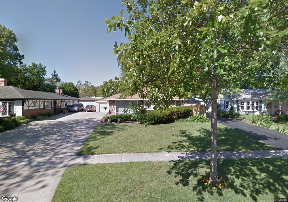 2705 Hawk Ln, Rolling Meadows, IL 60008 - photo 1