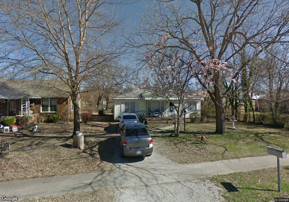 506 N Muskogee Ave, Claremore, OK 74017 - photo 1