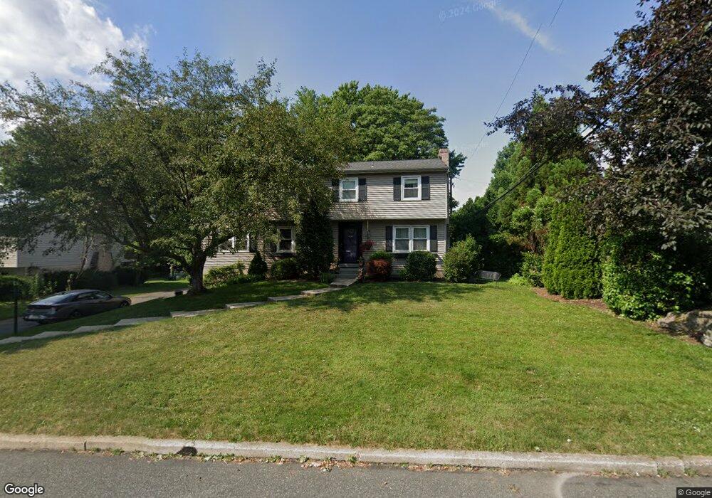 1063 Manor Dr, Allentown, PA 18103 - photo 1