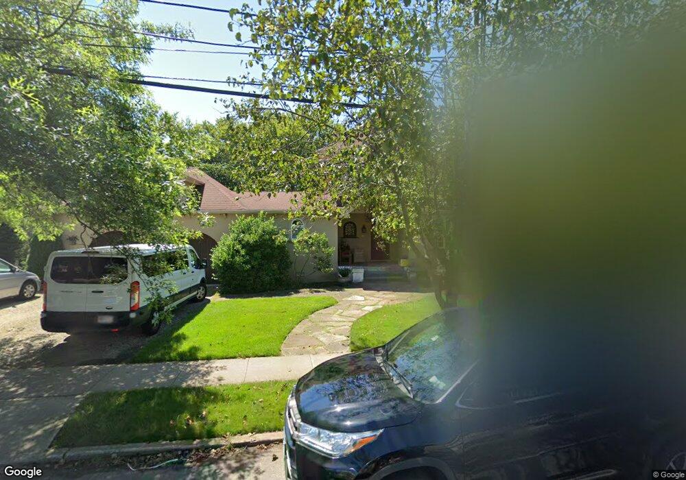 405 Oak Ave, Cedarhurst, NY 11516 - photo 1