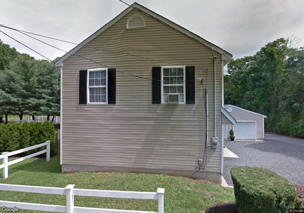 152 Magnolia Ln, Middletown, NJ 07748 - photo 1