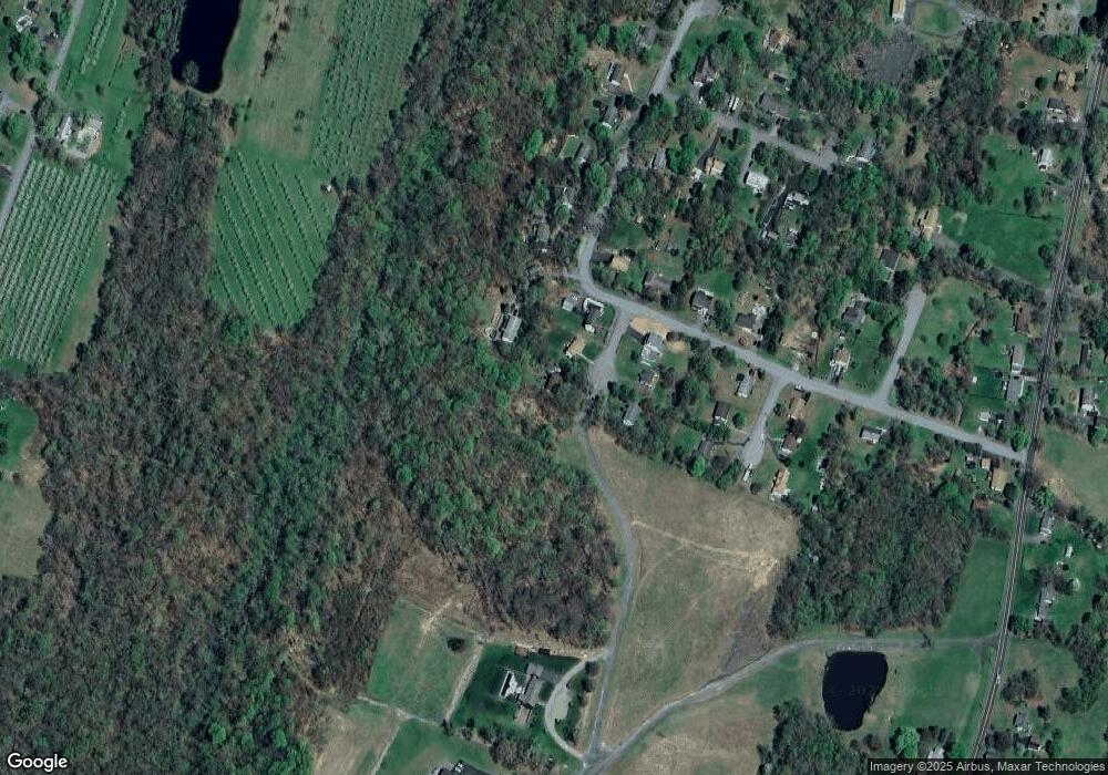 38 Donna Ln W, Wallkill, NY 12589 - photo 1